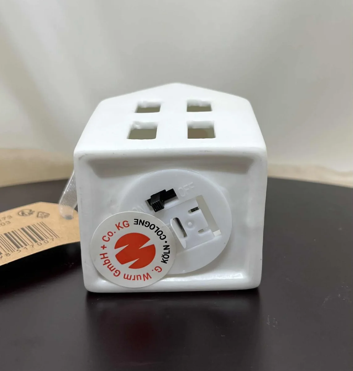 Lot de 2 maisons blanches en céramique éclairées de GmbH (5.5*8*5cm) – Image 5